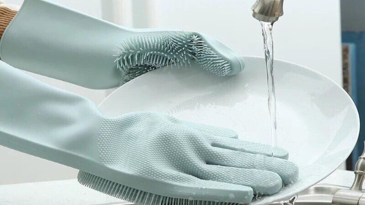 Top 3 găng tay cao su rửa bát, chén chuyên chị em nội trợ