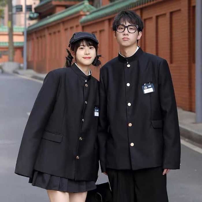 Mặc đồng phục đẹp như nữ sinh Nhật Bản, tại sao không?